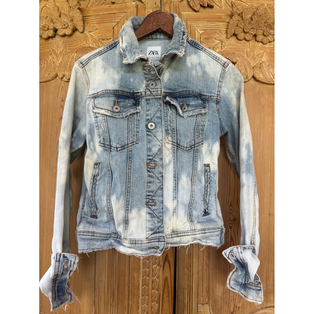 One of a Kind Bleached Distressed Denim Jacket Vintage Love Art Patch Small - Picture 10 of 13